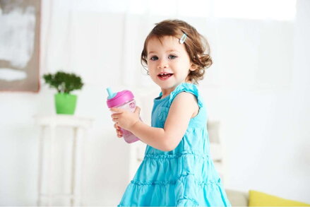  Hrnček Chicco Pokročilý s mäkkým náustkom 266 ml, 12m+ - modrý